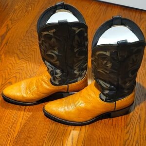 Dan post tan cowboy boots